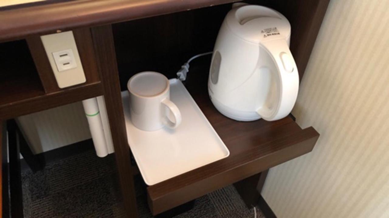 Toyoko Inn Tsu Eki Nishi Guchi Exteriör bild